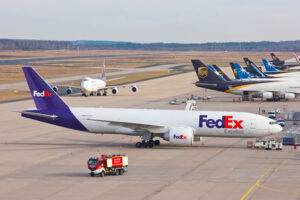 fedex airplane